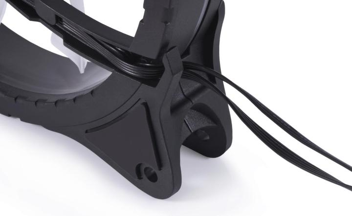 Actual product image Alphacool Rise Aurora PWM fan (140 mm, 1x)