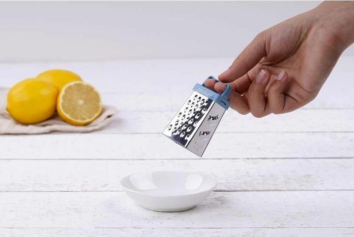 Actual product image Dr. Oetker Hand grater Sweet Sensation Silver