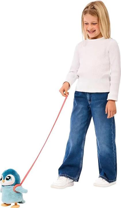 Actual product image Little Live Pets My Pet Penguin (23 cm)