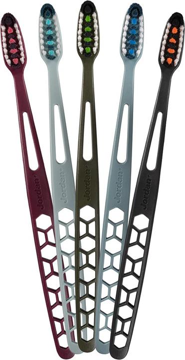 Actual product image Jordan Ultralite Medium Toothbrush (Medium, 1x)