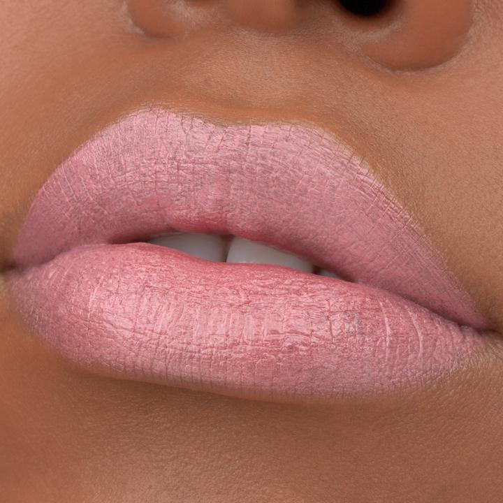 Image du produit essence Tinted kiss hydrating lip tint 01 Pink & Fabulous (01 Pink & Fabulous)