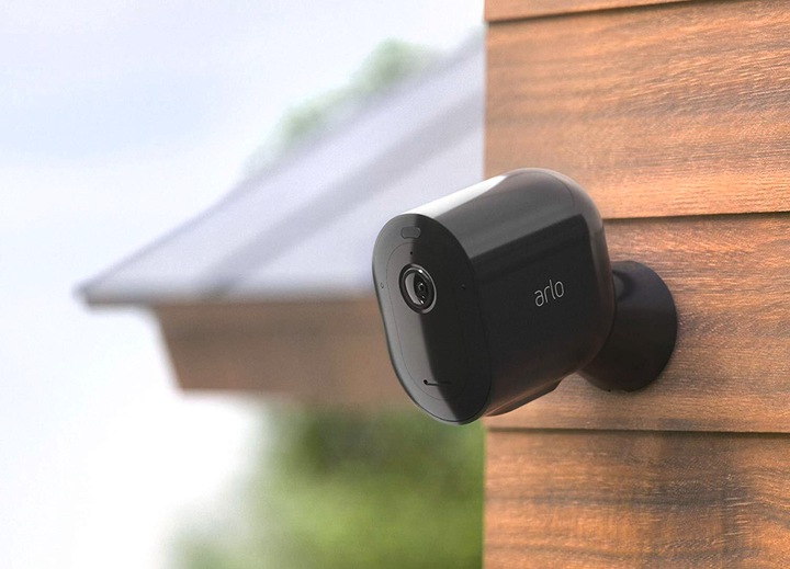 Actual product image Arlo Pro 3 Spotlight,add-on camera black (2560 x 1440 Pixels)