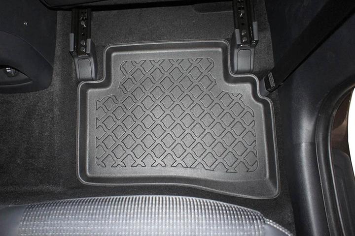 Produktbild Aristar Allwetter Fussmatten für Hyundai Tucson ab 7/2015 bis 9/2020 / Kia Sportage IV ab 1/2016 bis 12/2021 (1 Set à 4 Fussmatten)
