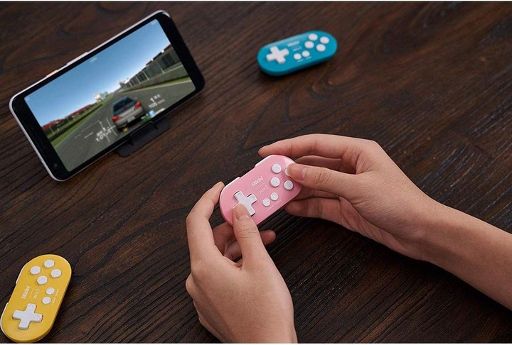Immagine prodotto 8bitdo Zero 2 (Android, PC, Mac, Switch)