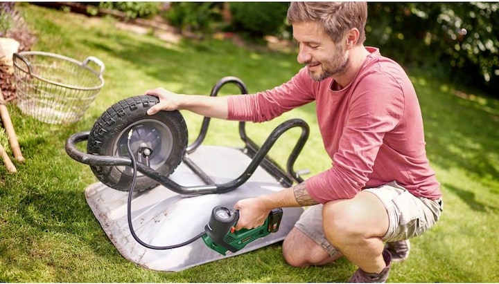 Actual product image Bosch Home & Garden UniversalPump (10.30 bar)