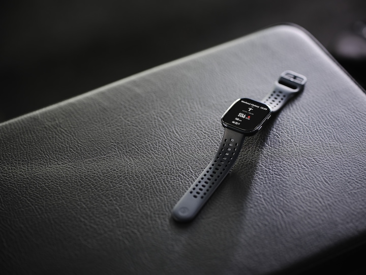 Produktbild Amazfit Bip 6 Dunkelgrau