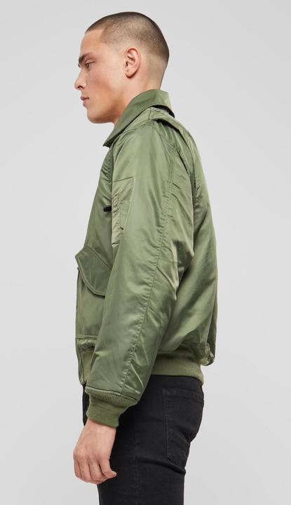 Produktbild Brandit CWU Outdoorjacke Grösse 4XL Farbe Oliv (4XL)