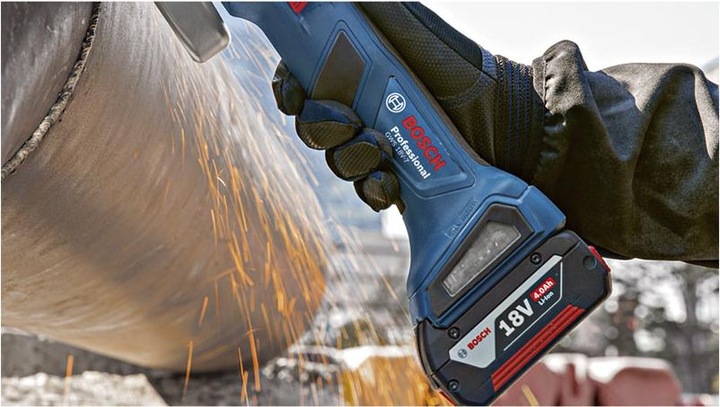 Actual product image Bosch Professional Combo kit set with 3 18V tools: GSB 18V-45, GDX 18V-200, GWS 18V-7, 2x 5.0Ah