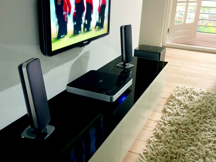 Actual product image Philips HTS7200/12