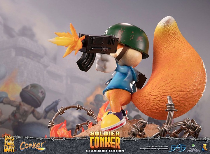 Actual product image First 4 Figures ST Conker's Bad Fur Day : Soldier Conker 33cm