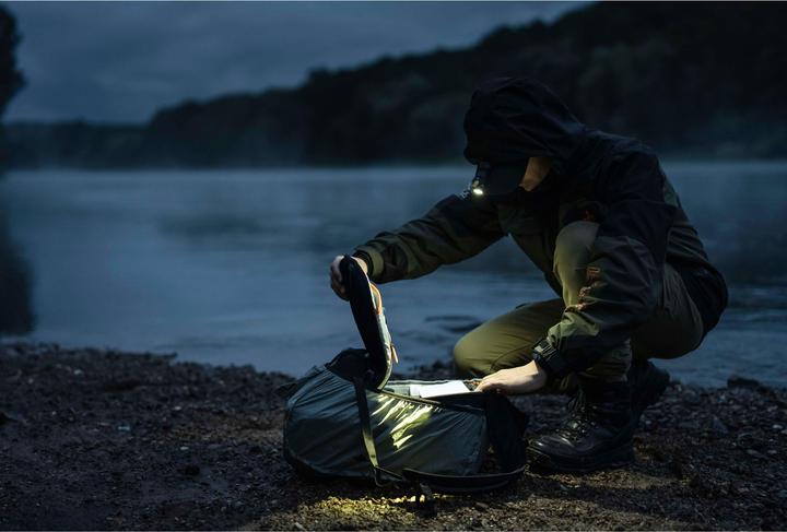 Image du produit ArmyTek Prime C1 Pro Warm Mini-lampe de poche avec porte-clés, avec clip ceinture Alimentée par batterie 1 (6.70 cm, 1000 lm)