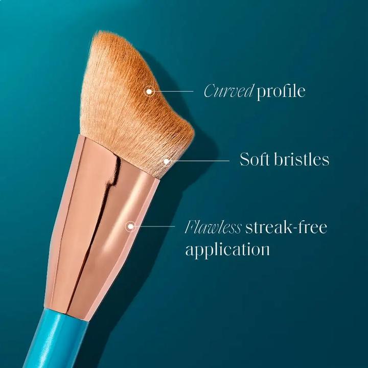 Actual product image St. Tropez - Tantour & Applicator Brush