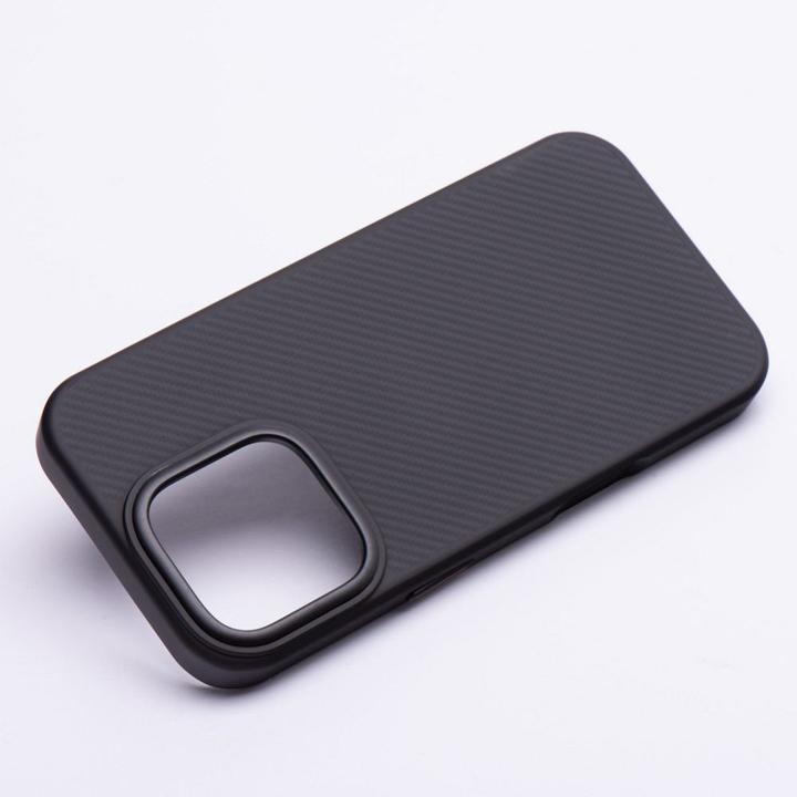 Actual product image OEM Back panel cover Carbon Elite Mag Cover compatible with MagSafe for IPHONE 15 PRO black (Apple iPhone 15 Pro)