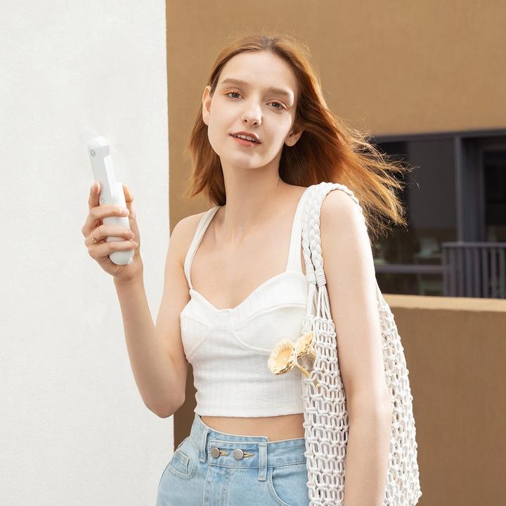 Actual product image Jisulife Handheld Fan Life 8 Plus