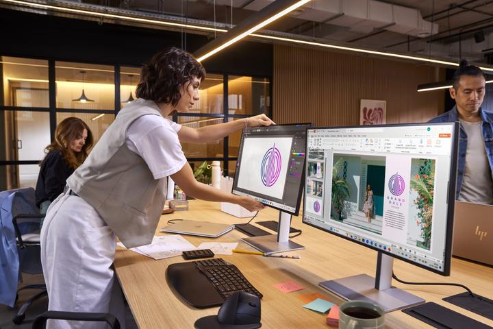 Actual product image HP Series 7 Pro 727pu Docking Display (2560 x 1440 pixels, 27")