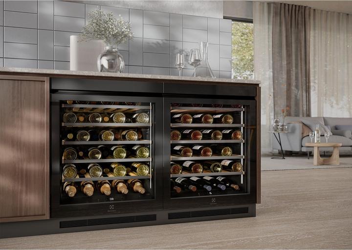 Actual product image Electrolux Winiarka EWUS040B8B