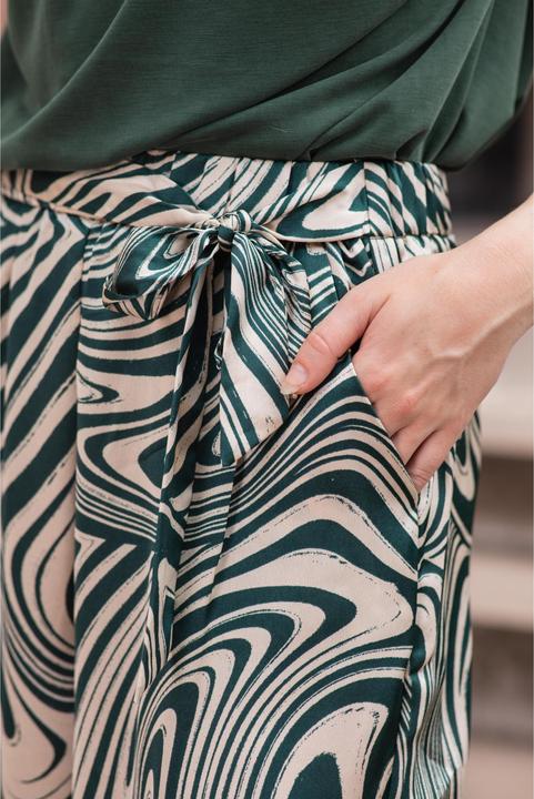 Actual product image La Petite Étoile wide-leg graphical print trousers for iwa (40)