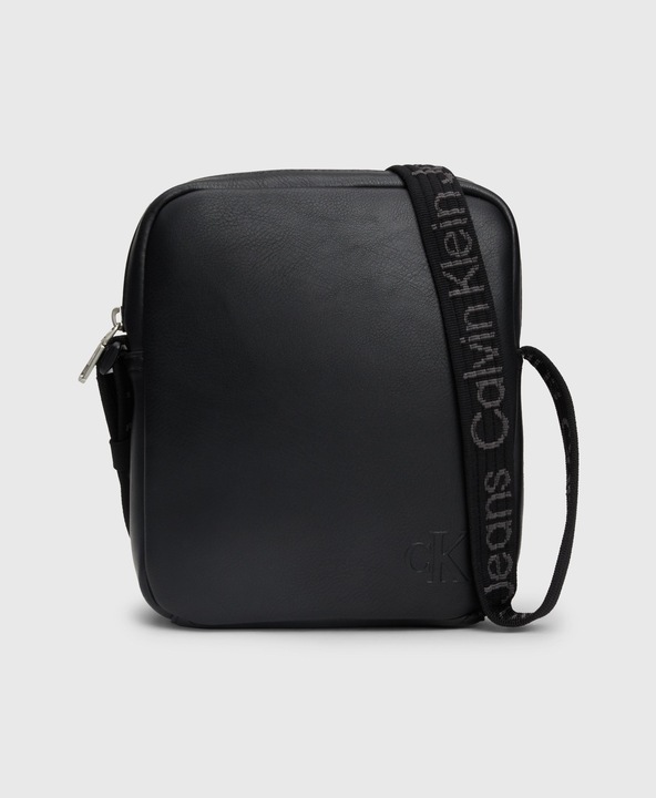 Produktbild Calvin Klein Ultralight Reporter18 W/Pkt Pu (100% Polyurethane)