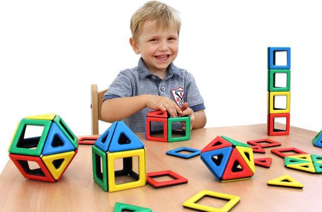 Actual product image Polydron Magnetic - Class Set (4 - 5 years)
