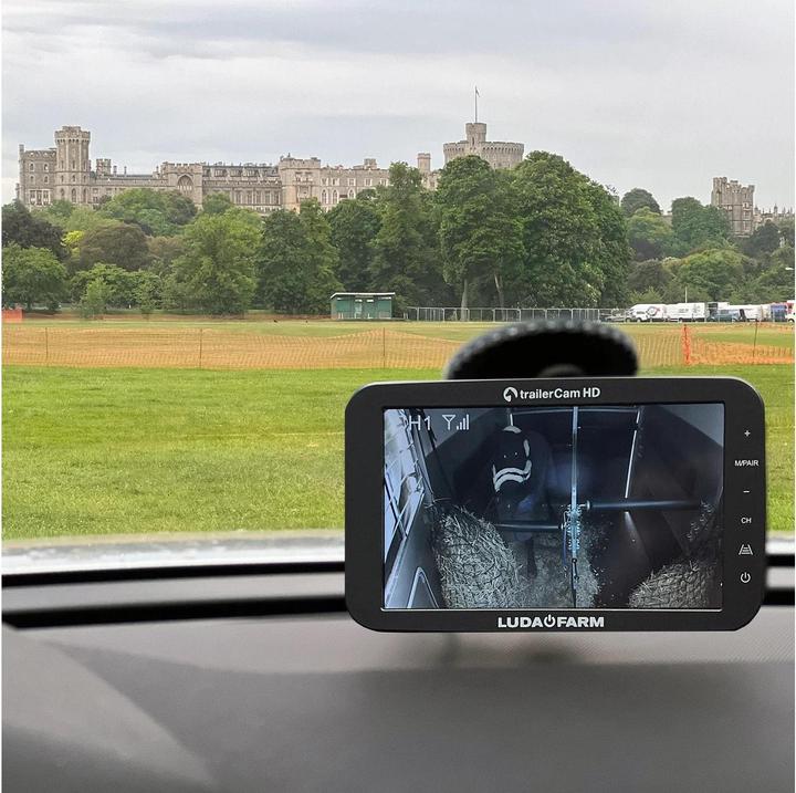 Produktbild LudaFarm TrailerCam HD Profi Kamerasystem für Pferdeanhänger (1280 x 720 Pixels)