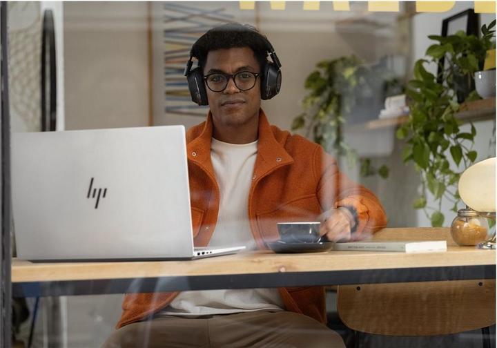 Produktbild HP OmniBook 7 Next Gen AI 17-dc0076ng (17.30", 1000 GB, 32 GB, DE, Intel Core Ultra 7 258V)