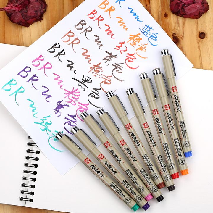 Produktbild Sakura Pigma Brush (9x)