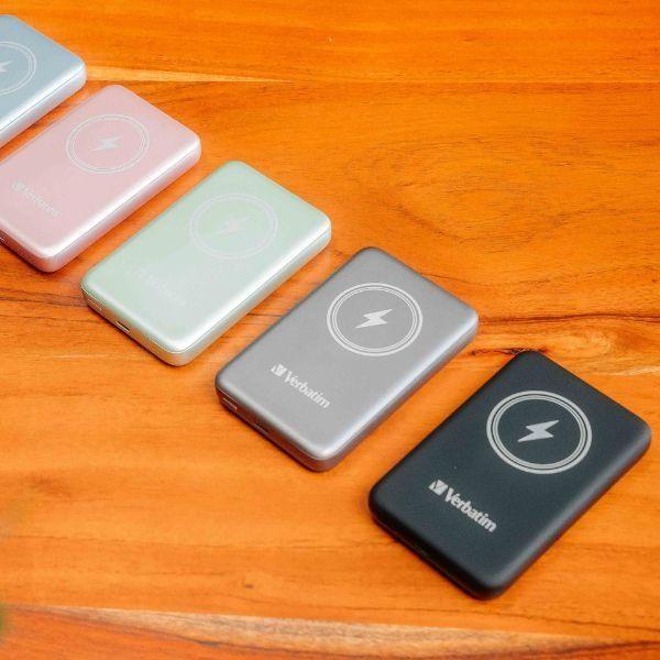 Produktbild Verbatim Charge 'n' Go Magnetic Wireless (10000 mAh, 20 W, 37 Wh)