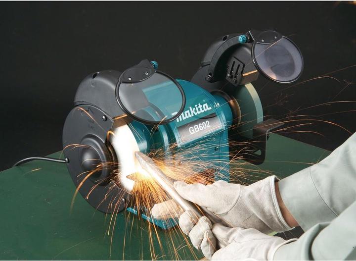 Actual product image Makita Double bench grinder (Bench grinder, 250 W)