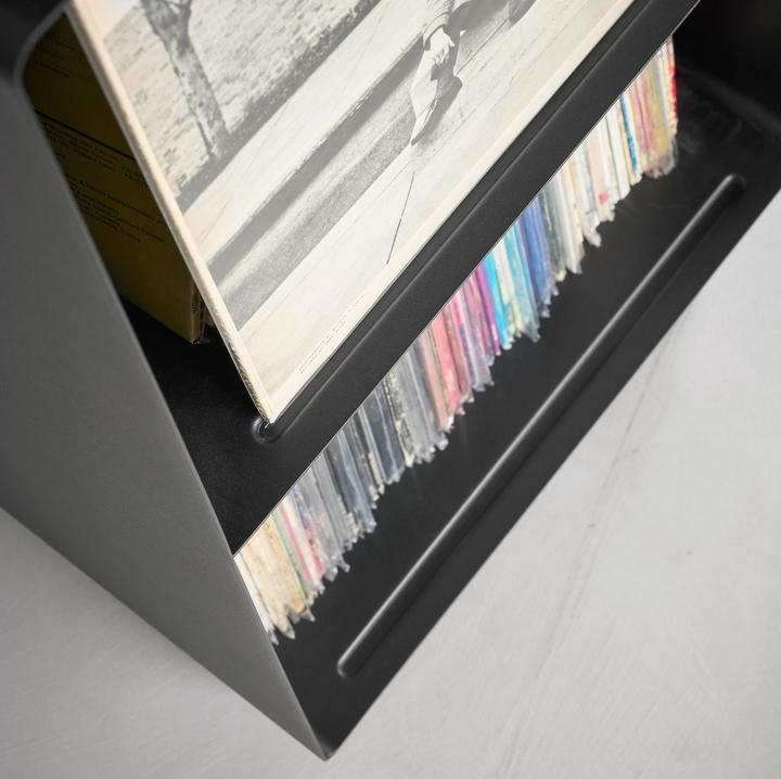 Actual product image Yamazaki 2-stöckiges Schallplatten-Regal mit Rollen TOWER (40 x 40 x 73.30 cm)