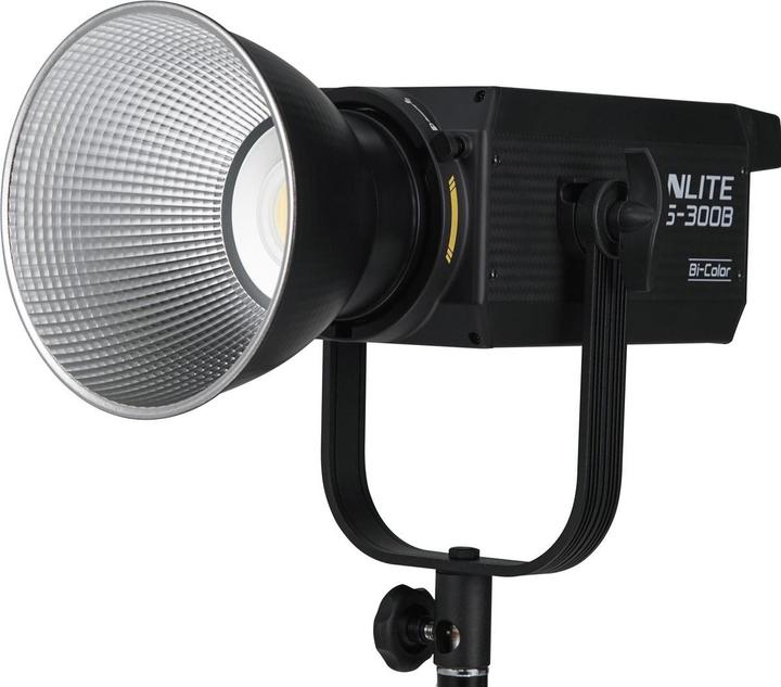 Nanlite FS-300B (Luce studio, Videocamera)