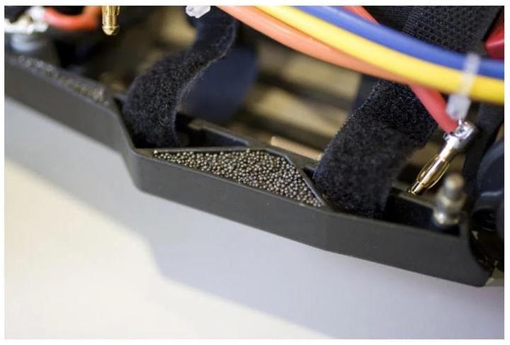 Produktbild Deluxe Materials Liquid Gravity 240g (255 g, 240 ml)