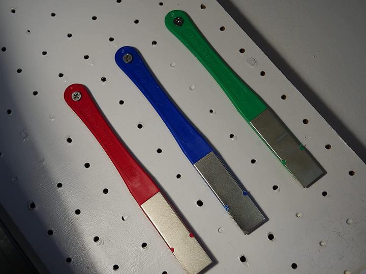 Actual product image DMT Dia-Sharp Diamond Mini-Hone Kit
