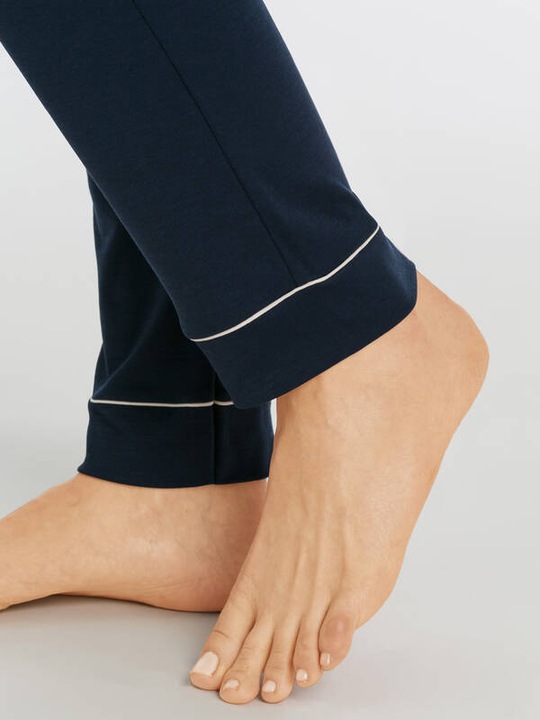 Produktbild Hanro Natural Comfort Pyjama - Langarm (L)
