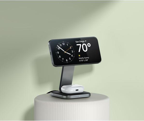 Actual product image Satechi 2-in-1 Foldable Charging Stand (15 W)