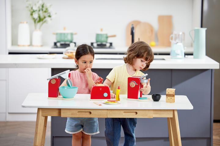 Actual product image Hape Barista coffee machine set