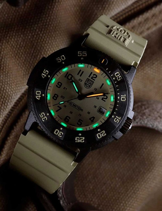Image du produit Luminox Original Navy Seal 3000 Evo Series (Montre de plongée, 43 mm)