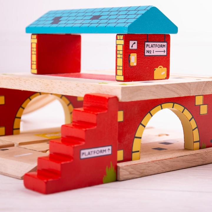 Actual product image Bigjigs Rail Above Ground Station