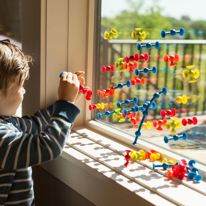 Actual product image Fat Brain Toys MiniSquigz (English)