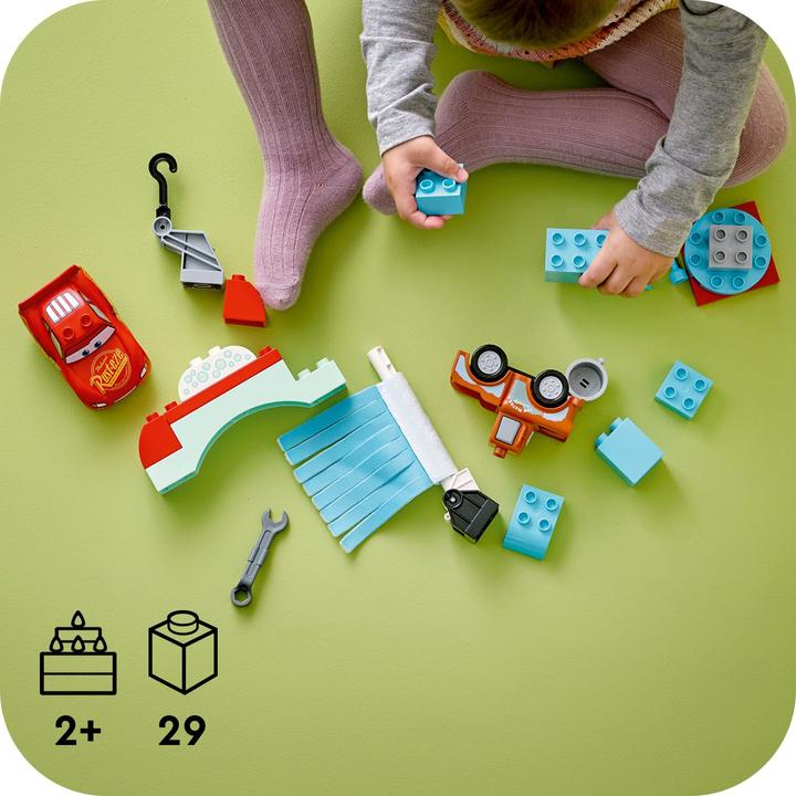 Actual product image LEGO Lightning McQueen and Mater in the car wash (10996)