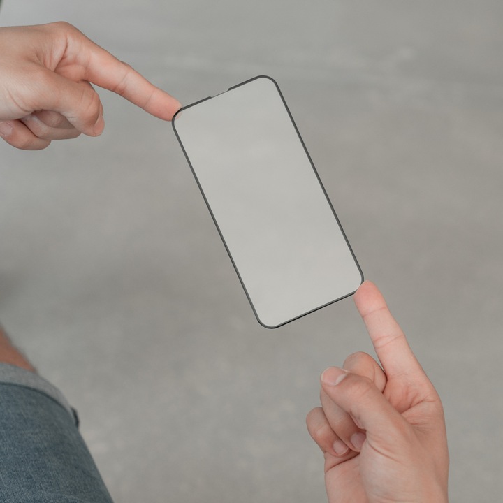 Produktbild Woodcessories Premium Glass 3D (1 Stück, Apple iPhone 13 mini)