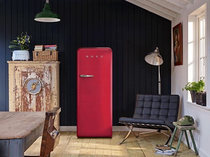 Actual product image Smeg FAB28RRD6 Kühlschrank Rechtsanschlag Rot 50's Style (270 l)