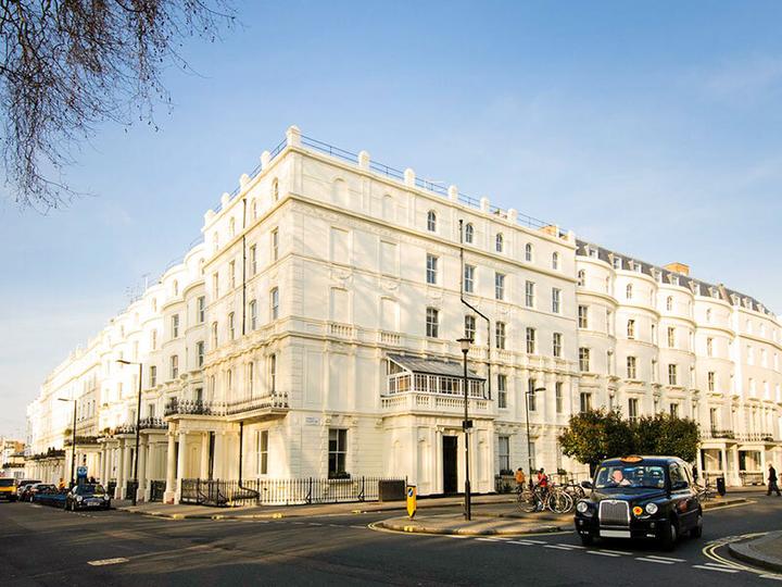 Actual product image Smartbox 3 or 4 nights in London in a 3* or 4* hotel (2 Persons)