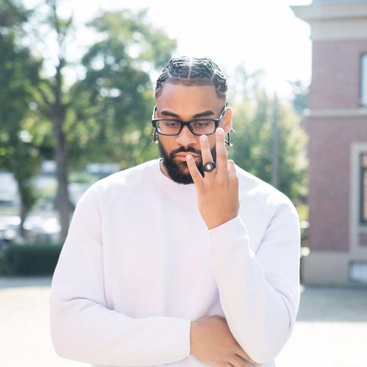 Produktbild Casio DWN-5600-1ER (Digitaluhr, 23.40 mm)