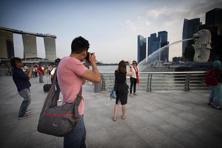 Actual product image Lowepro Passport Sling III (Camera shoulder bag)