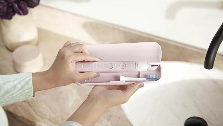 Actual product image Philips Sonicare DiamondClean 9000 Series