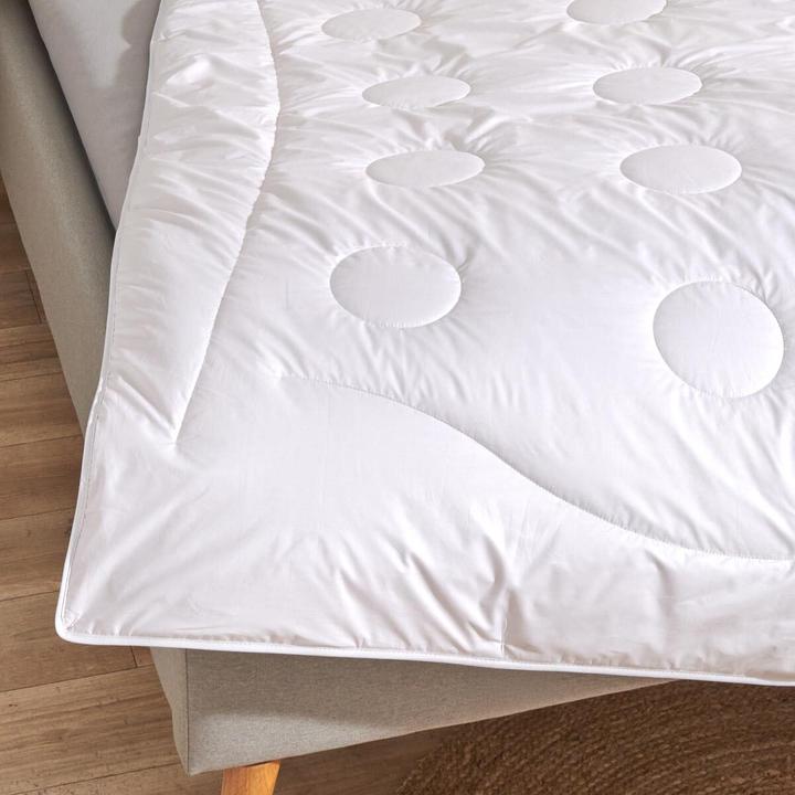 Actual product image Traumschlaf Kamelhaarflaum leicht (700 g, 135x200 cm, Camel hair)