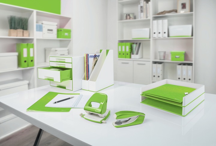 Actual product image Leitz WOW - Hole punch/stapler set