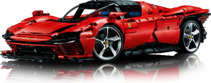 Actual product image LEGO Ferrari Daytona (42143, LEGO Technic)