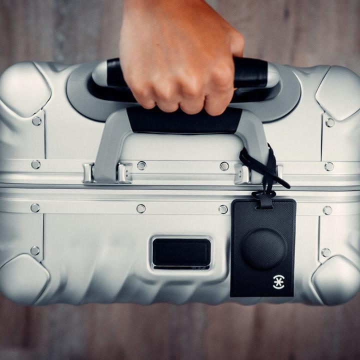 Actual product image speck Luggage Tag Pro