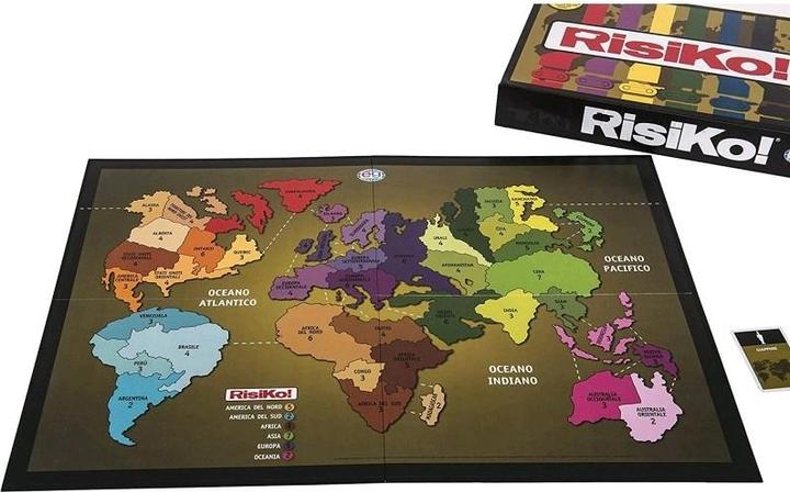 Actual product image Spin Master RisiKo! (Italian, 3 - 6 Players)